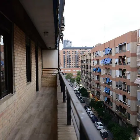Appartement Piso En La Ciudad De Artes à Valence Extérieur photo